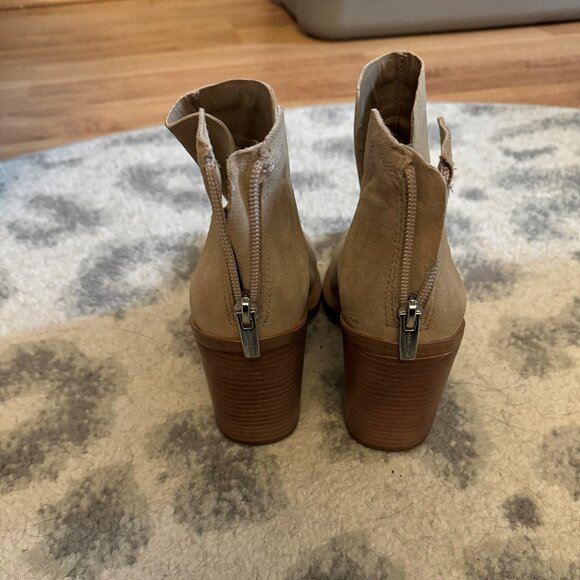 Vince Camuto Welland Bootie Tortilla True Suede - Picture 4 of 5